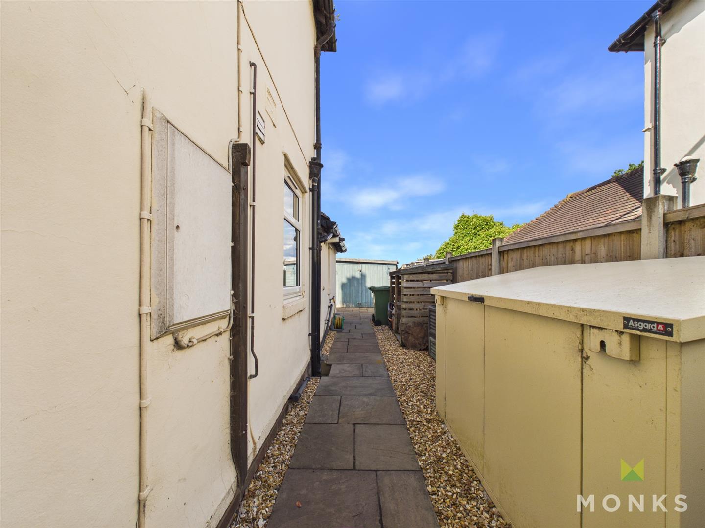 29 Mytton Lane, Shrewsbury, SY4 4JE For Sale